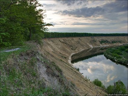 Кривоборье